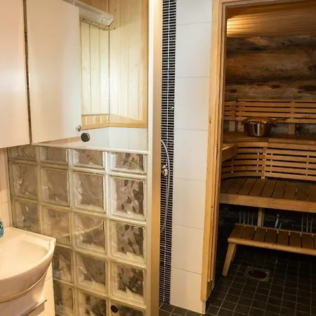 Aamukka A&b Леви