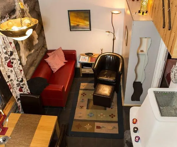 Aamukka A&b * 列维